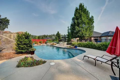 9787 Oak Run Rd, Oak Run, CA 96069 photo 17