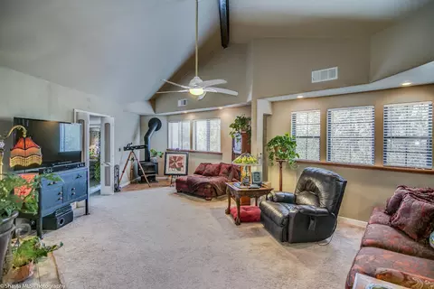 17359 Pittim Dr, Redding, CA 96003 photo 7