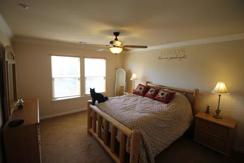 2104 Tuscany Way, Redding, CA 96003 photo 5