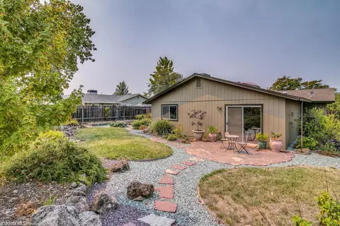 2992 Seminole Dr, Redding, CA 96001 photo 19