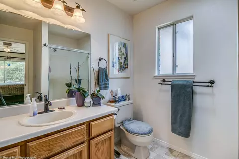 2992 Seminole Dr, Redding, CA 96001 photo 17