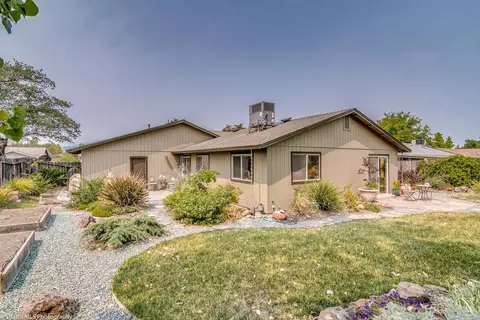 2992 Seminole Dr, Redding, CA 96001 photo 18