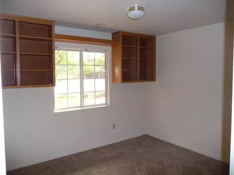 511 Olympic St, Redding, CA 96003 photo 7