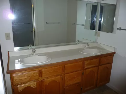 511 Olympic St, Redding, CA 96003 photo 12