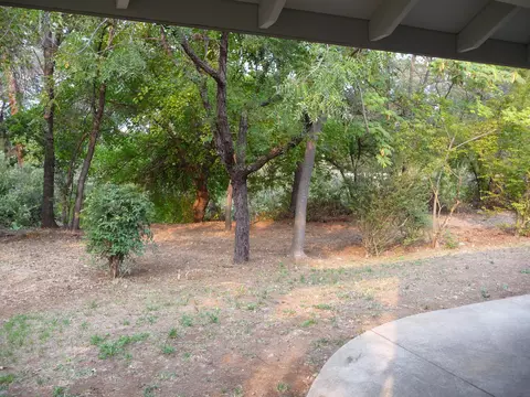 511 Olympic St, Redding, CA 96003 photo 13