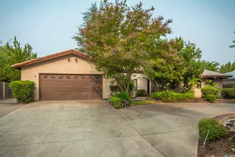 3520 Riverview Dr, Redding, CA 96001 photo 17