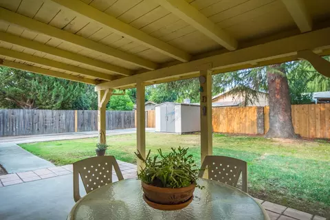 3520 Riverview Dr, Redding, CA 96001 photo 16