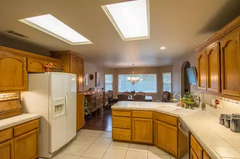 4179 Brittany Dr, Redding, CA 96002 photo 12