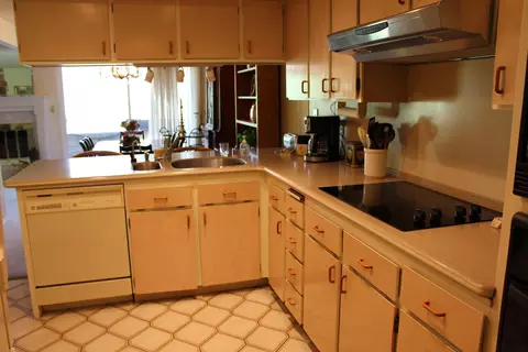 1947 Bechelli Ln, Redding, CA 96002 photo 5