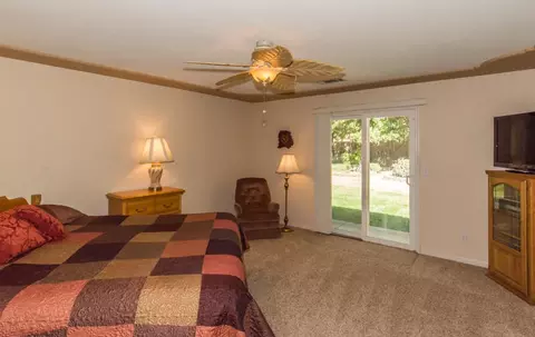 1984 Catherine Way, Redding, CA 96002 photo 26