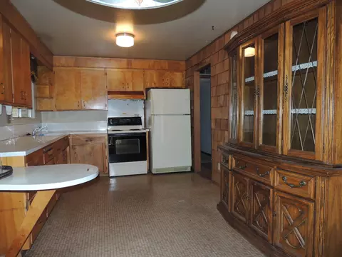 5038 Debbie Ln, Redding, CA 96002 photo 4