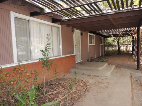5038 Debbie Ln, Redding, CA 96002 photo 2