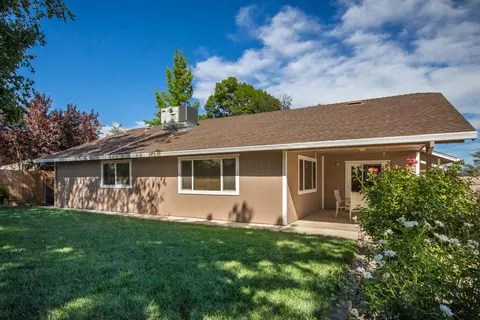 1796 Kildare Dr, Redding, CA 96001 photo 17