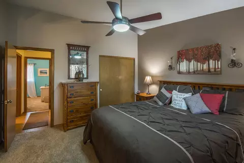 1796 Kildare Dr, Redding, CA 96001 photo 7