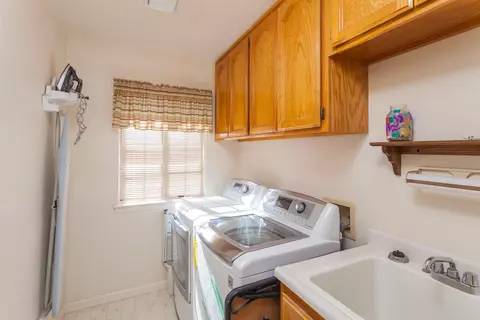2290 Cumberland Dr, Redding, CA 96001 photo 23