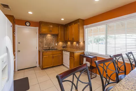 3518 Alta Mesa Dr, Redding, CA 96002 photo 6