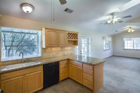 2110 Alden Ave, Redding, CA 96002 photo 5