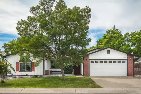 3152 Seminole Dr, Redding, CA 96001 photo 1