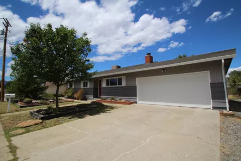 3250 Panorama Dr, Redding, CA 96003 photo 3