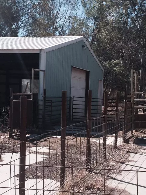 17524 Bright Path Rd, Anderson, CA 96007 photo 5
