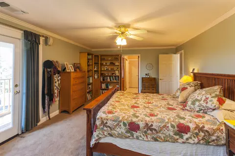 1631 El Capitan Dr, Redding, CA 96001 photo 22