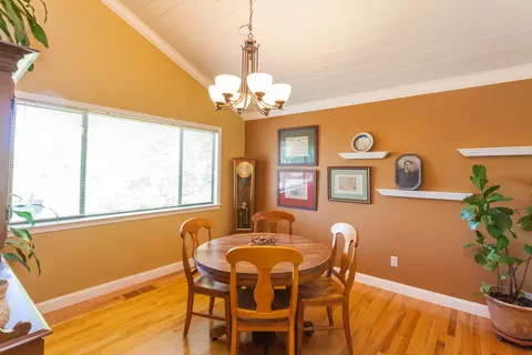 1631 El Capitan Dr, Redding, CA 96001 photo 10