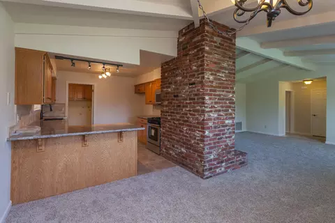 3355 Scenic Dr, Redding, CA 96001 photo 12