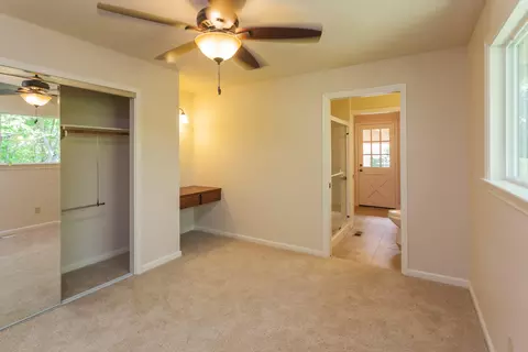 3355 Scenic Dr, Redding, CA 96001 photo 23
