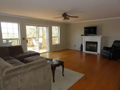 19226 Snowburst Ct, Redding, CA 96003 photo 7