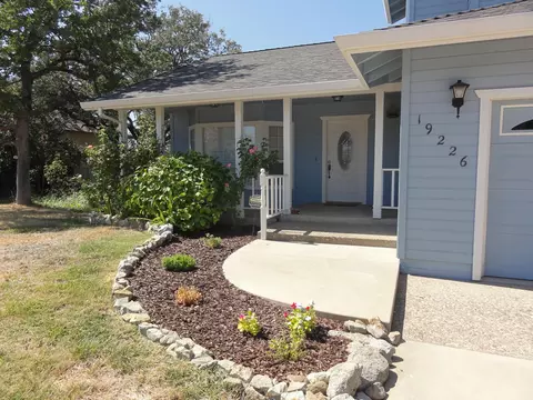 19226 Snowburst Ct, Redding, CA 96003 photo 1