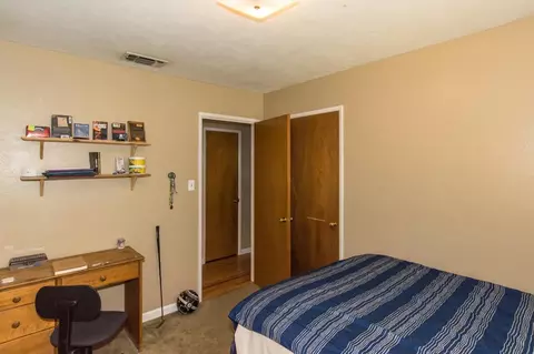 2301 Canal Dr, Redding, CA 96001 photo 22