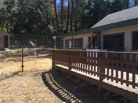 15649 Phillips Rd, Oak Run, CA 96069 photo 5