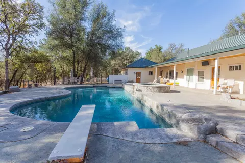 21110 Rae Ln, Redding, CA 96003 photo 37