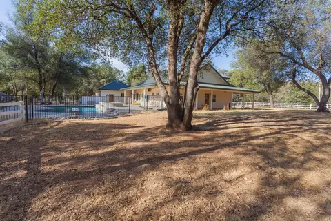 21110 Rae Ln, Redding, CA 96003 photo 38