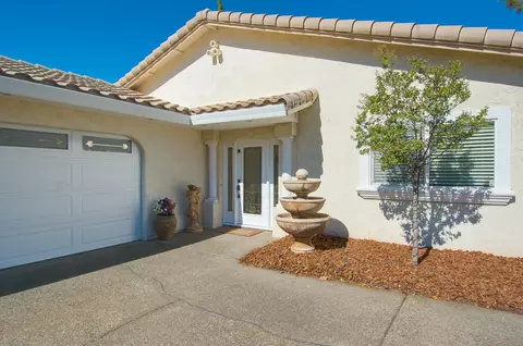 4135 Villa Dr, Redding, CA 96001 photo 9
