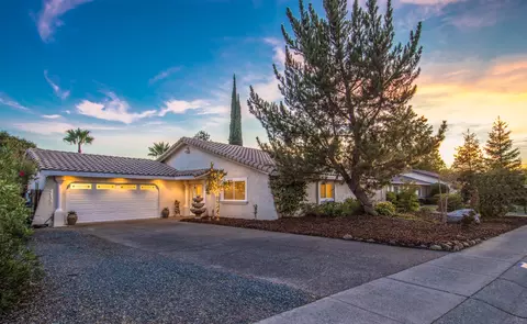 4135 Villa Dr, Redding, CA 96001 photo 4