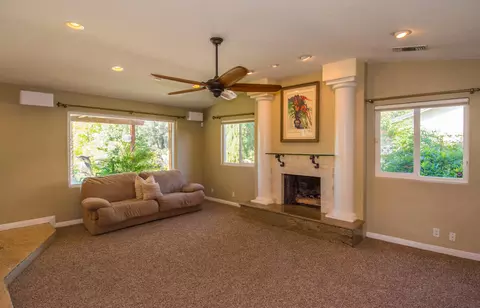 4135 Villa Dr, Redding, CA 96001 photo 6