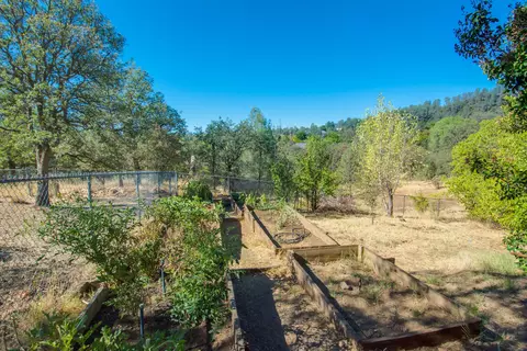 4135 Villa Dr, Redding, CA 96001 photo 43