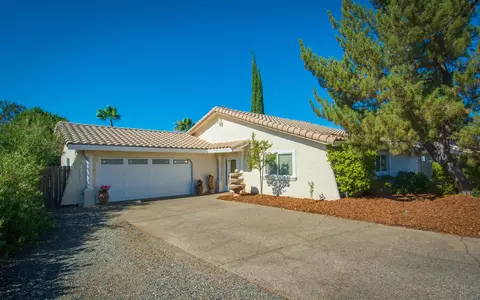 4135 Villa Dr, Redding, CA 96001 photo 10