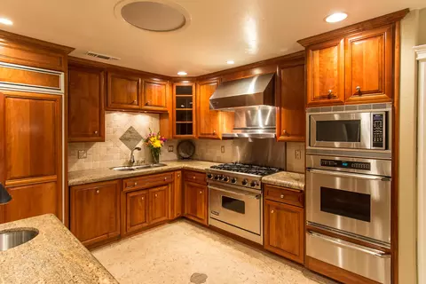 4135 Villa Dr, Redding, CA 96001 photo 7