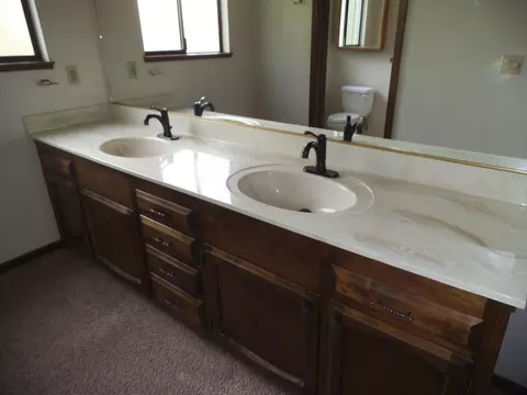 7085 Tucker Ln, Redding, CA 96002 photo 14