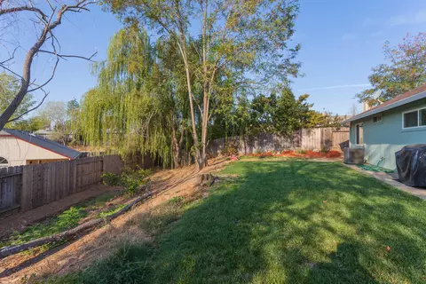 724 Springer Dr, Redding, CA 96003 photo 29