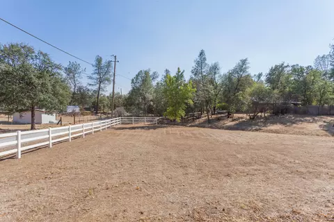 13886 Schole Dr, Redding, CA 96003 photo 30