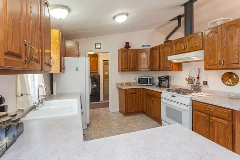 13886 Schole Dr, Redding, CA 96003 photo 8