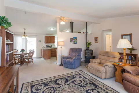 13886 Schole Dr, Redding, CA 96003 photo 5