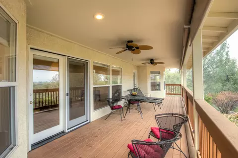 180 Franciscan Trl, Redding, CA 96003 photo 16