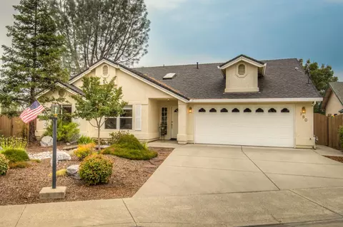 180 Franciscan Trl, Redding, CA 96003 photo 1