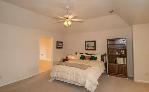 180 Franciscan Trl, Redding, CA 96003 photo 6