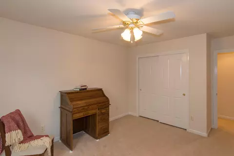 180 Franciscan Trl, Redding, CA 96003 photo 11