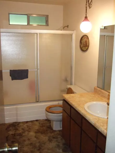 1831 Henry Ave, Redding, CA 96001 photo 7